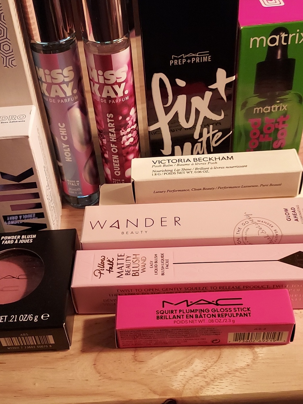 Like To Be Notified! Welcome to my closet. - Picture 6 of 7